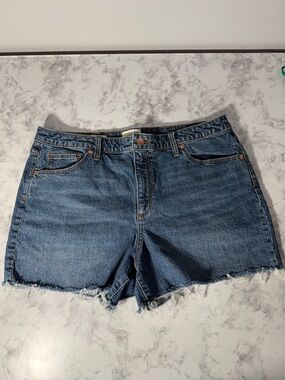 Universal Thread Vintage MIDI-Rise Blue Denim Cutoff Shorts Size 16/33R
